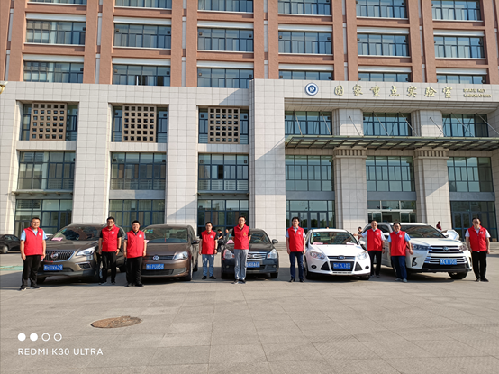 安全学院开展“学子走天涯•安全留心间”欢送毕业生志愿服务活动